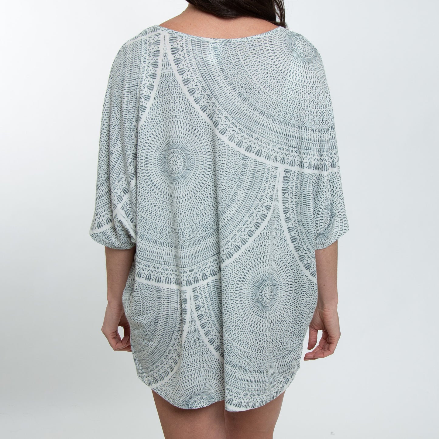 Elsie Smoky Mandala Print One Size Beach Swimsuit Cover Up