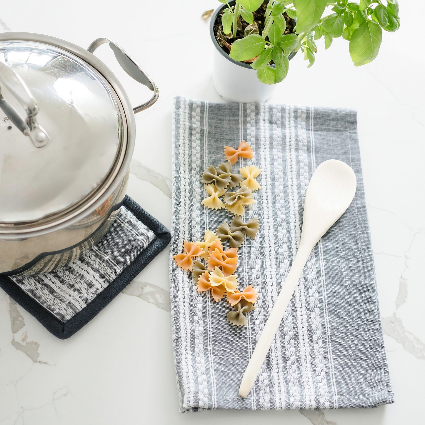 3 Piece Black Stripe Kitchen Tea Towel & Pot Holder Set