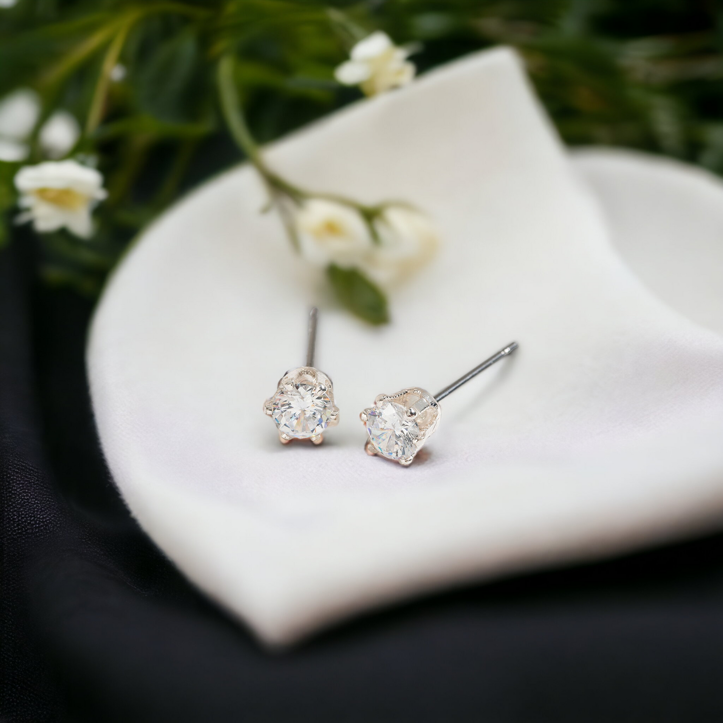 Cubic Zirconia Silver Stud Earring