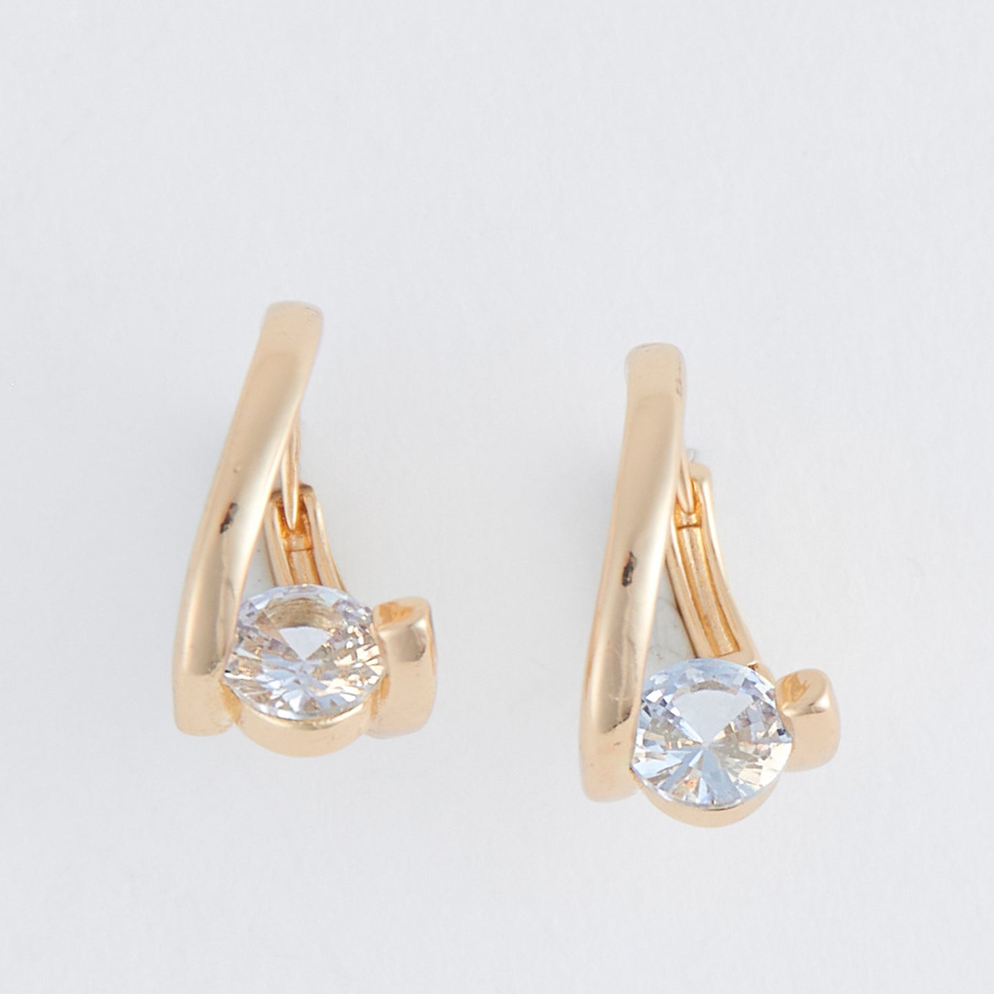 Dazzler Twisted Cubic Zirconia Hoop Earrings
