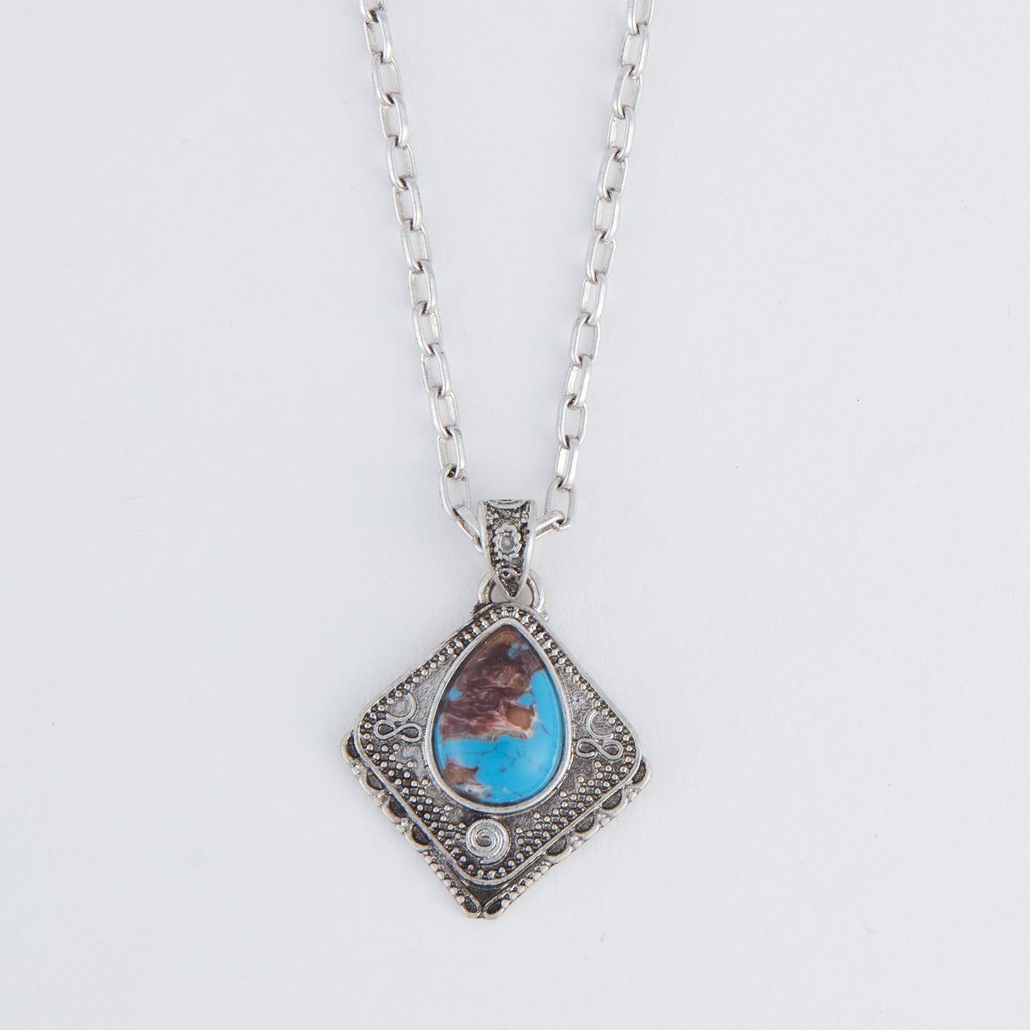 Wild Spirit Asteria Square Blue Stone 18" Pendant Necklace