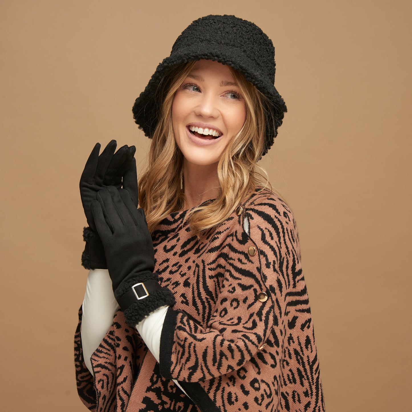 Morgan Teddy Bear Cuff Texting Winter Gloves