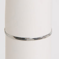 Waterproof Bracelet Narelle 6 3/4" Herringbone Chain