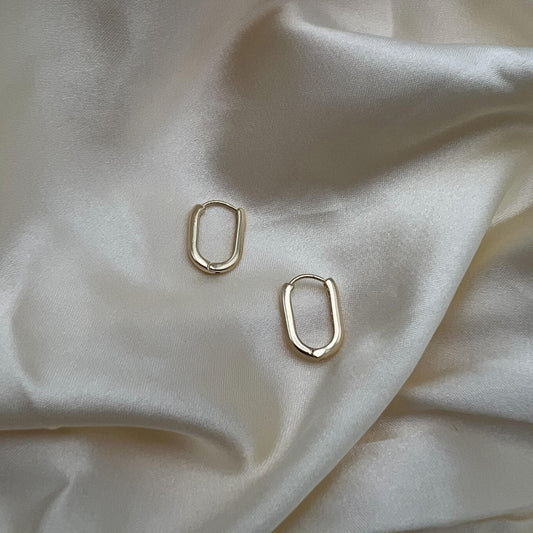 Small Link Huggie Hoop Earrings