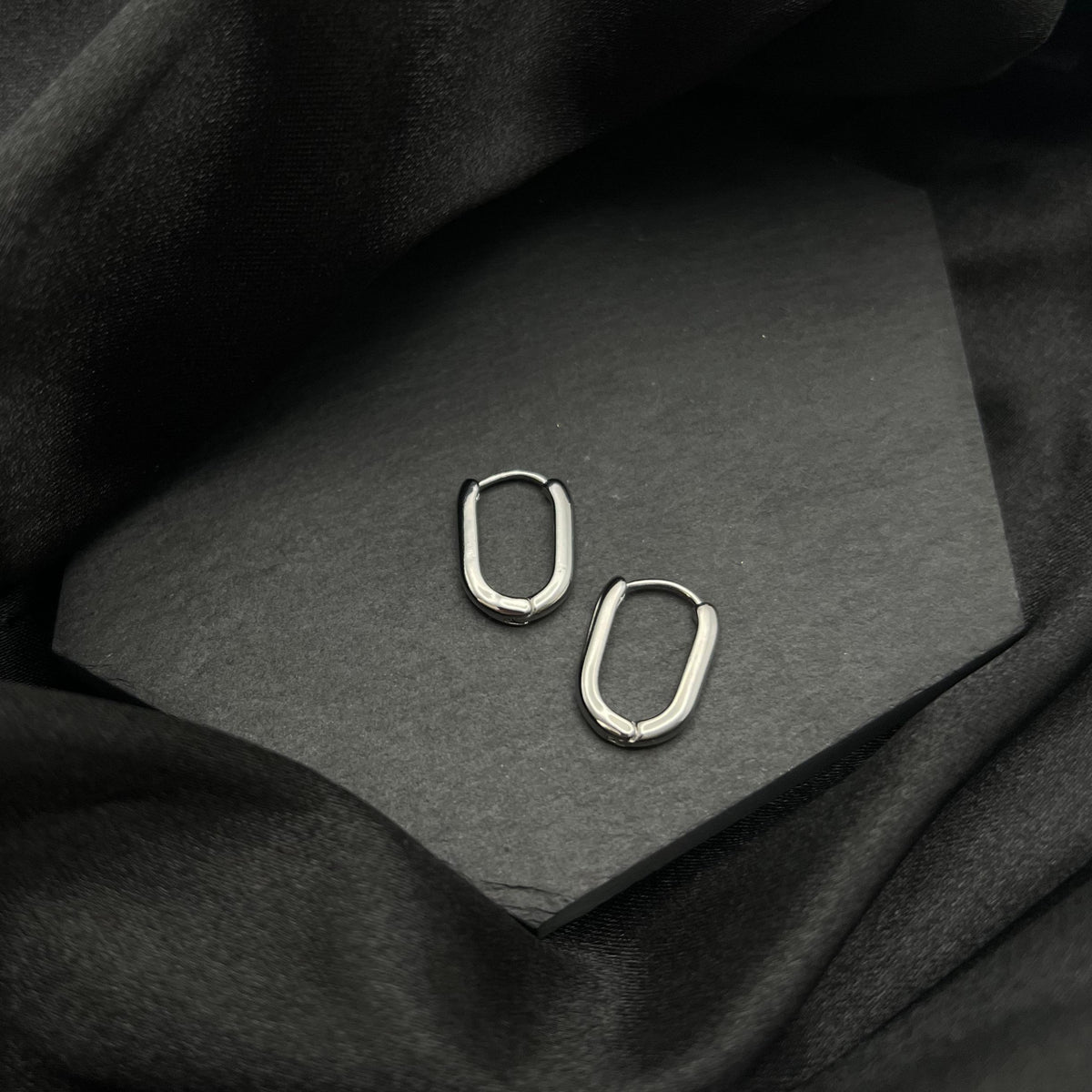 Small Link Huggie Hoop Earrings