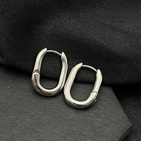 Medium Link Huggie Hoop Earrings