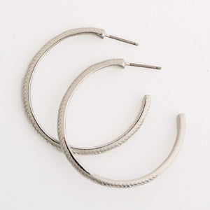 Hoop Earrings Large Diamond Cut Wavy Open C-Hoop Fashion