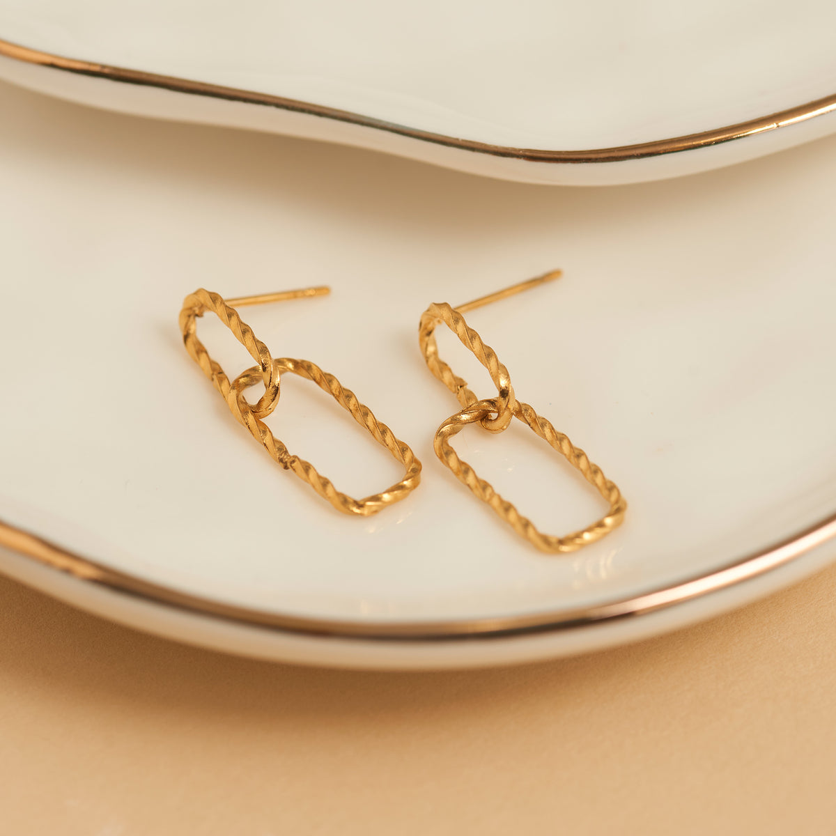 Waterproof Earrings Narelle 18K Gold Oval Link Dangle Studs