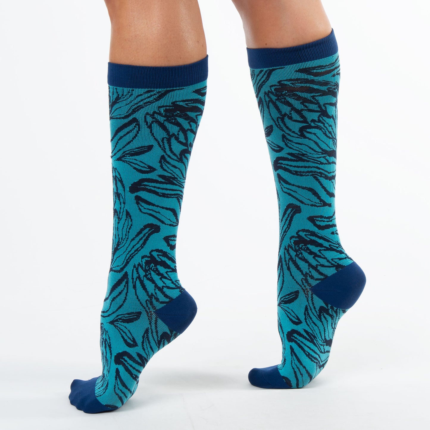 Summer Infusion Knee High 15-20mmHg Compression Socks