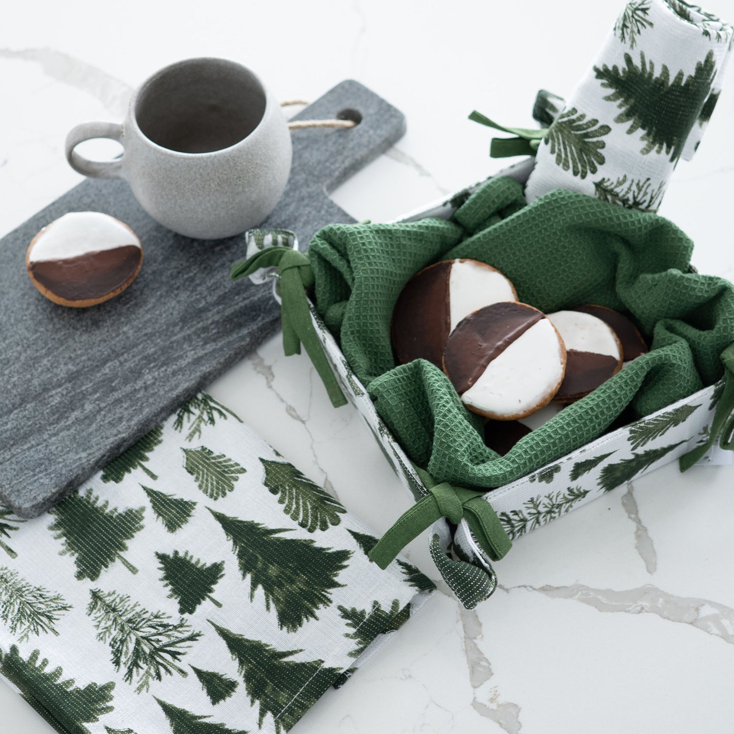 4 Piece Holiday Green Trees Tea Towel & Bread Basket Set