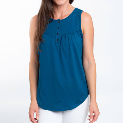 Tobi Lightweight Sleeveless Scoop Neck Henley Tank Top