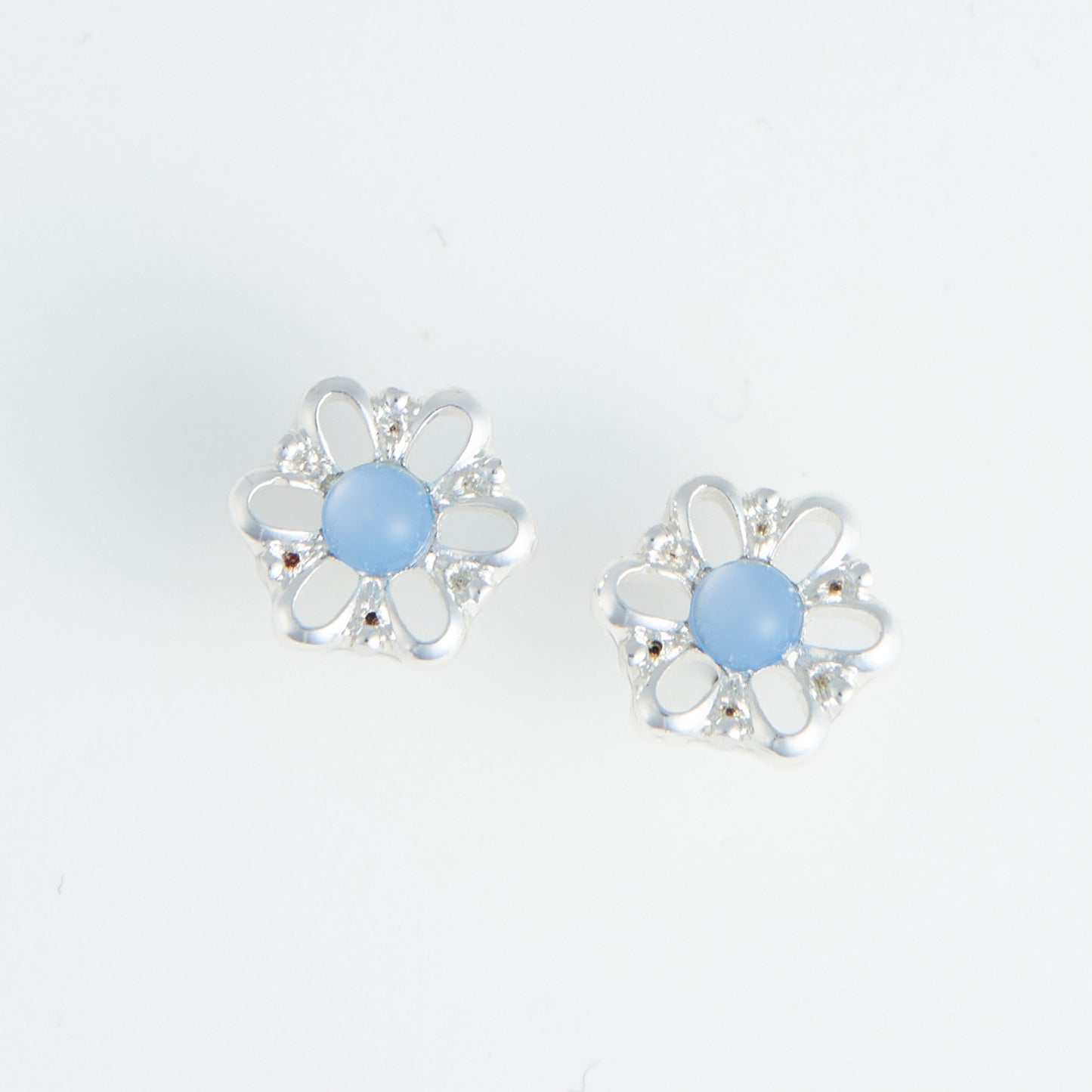 Ear Sense Silver and Blue Stone Flower Stud Earrings