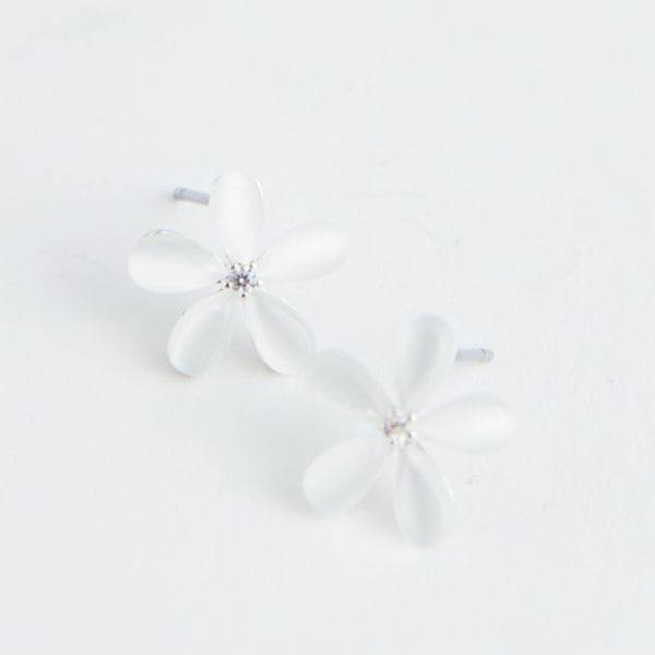 Ear Sense Silver White Cateye Flower Stud Earrings