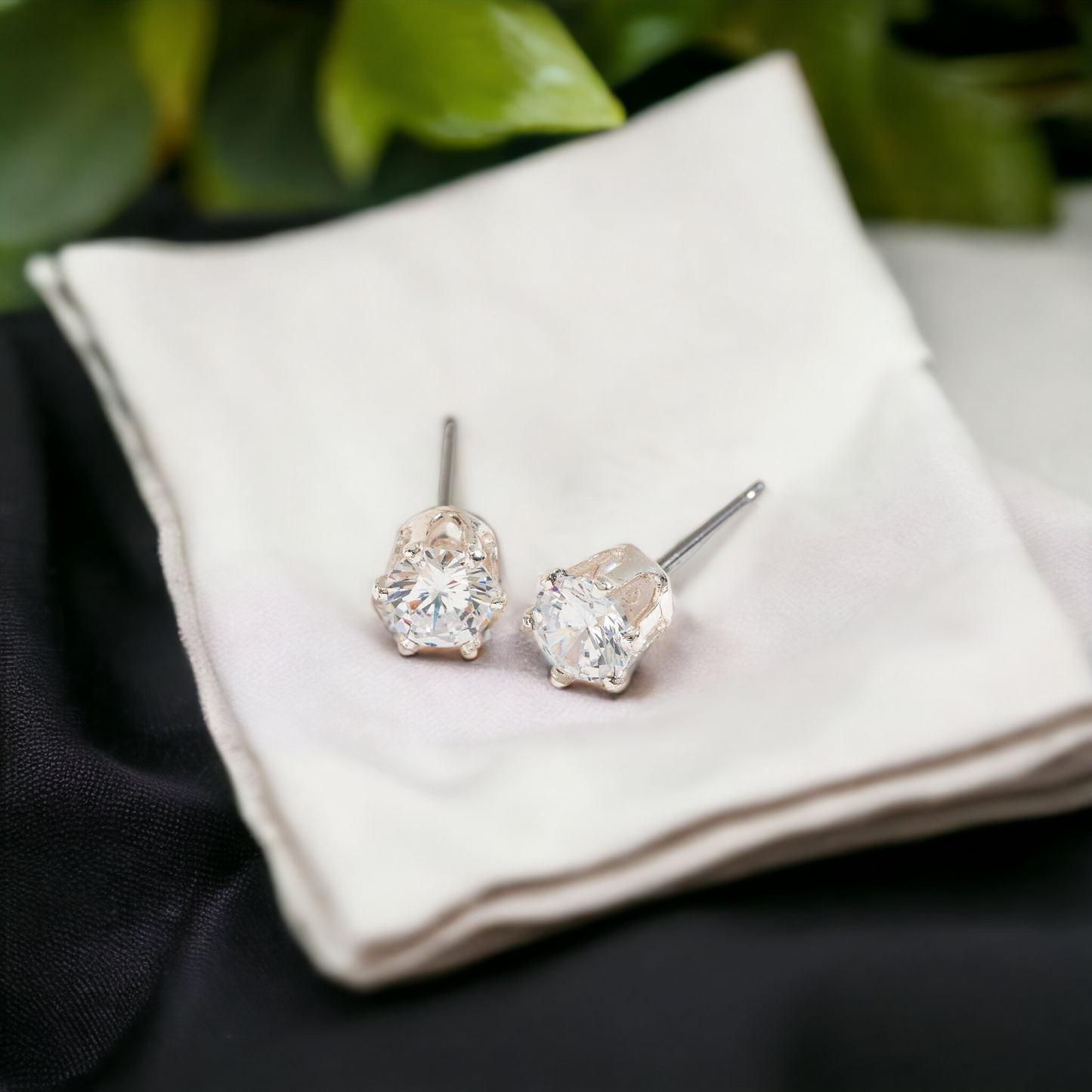 Cubic Zirconia Silver Stud Earring