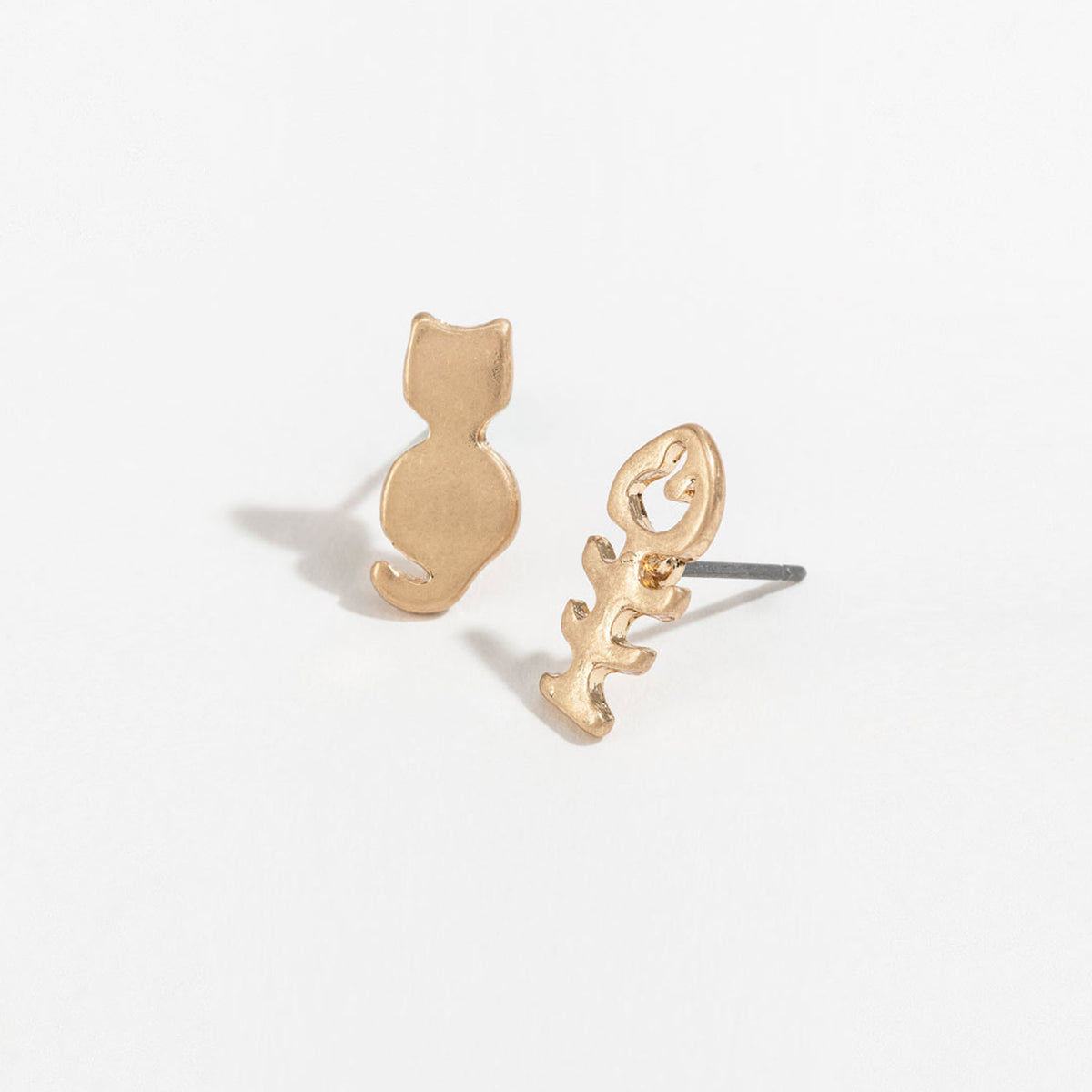 Stud Buds Gold Kitty & Fish Bone Stud Earrings