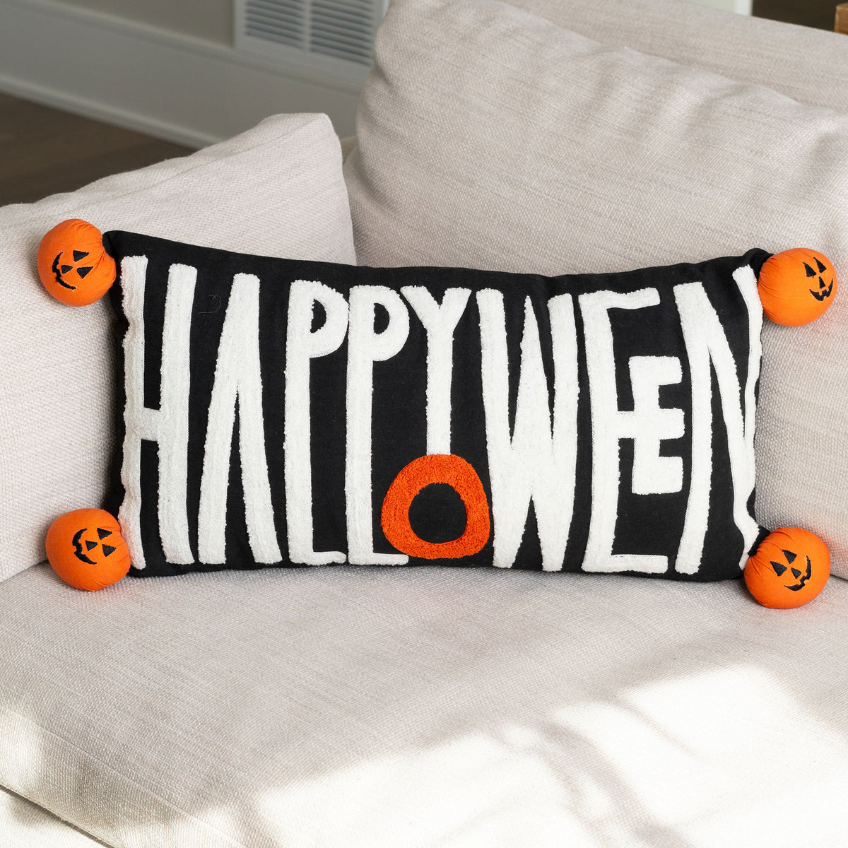 Federa per cuscino 45 x 45 cm, motivo Zentangle zucca nera bianca tradizionale simbolo del Ringraziamento Halloween decorazione per la casa federa quadrata per letto divano Federa per cuscino 45 x 45 cm, motivo Zentangle zucca nera bianca tradizionale simbolo del Ringraziamento Halloween decorazione per la casa federa quadrata per letto divano