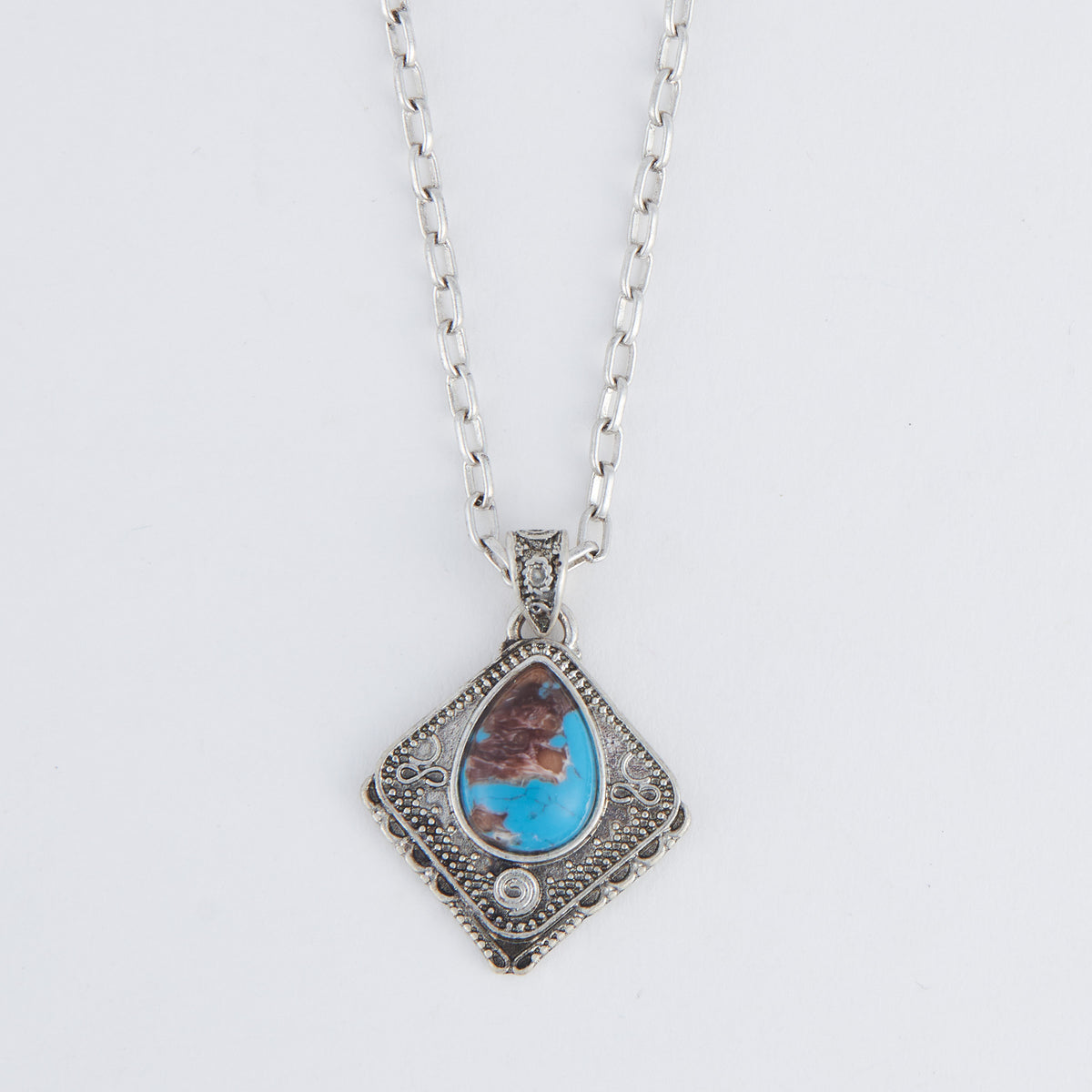 Wild Spirit Asteria Square Blue Stone 18" Pendant Necklace