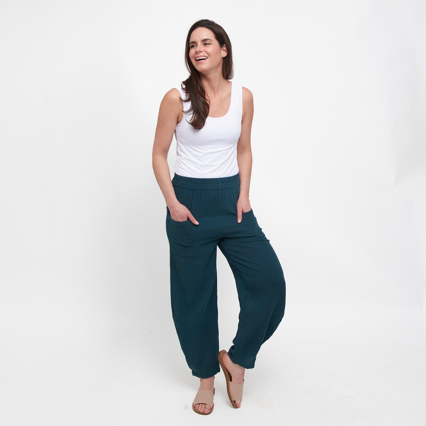Jasmine Patch Pocket Cotton Gauze Tapered Pants