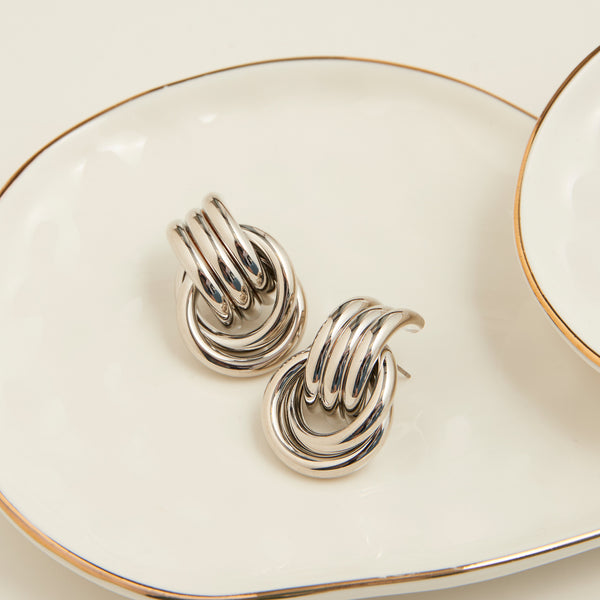 Stud Earrings Solara Interlocking Triple Knot