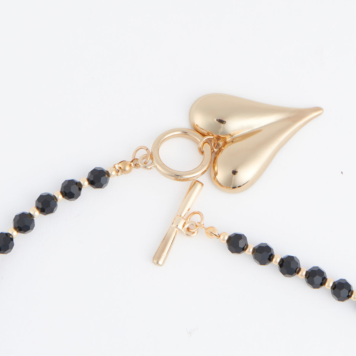 Pendant Necklace Violette 18" Beaded Toggle Heart Charm