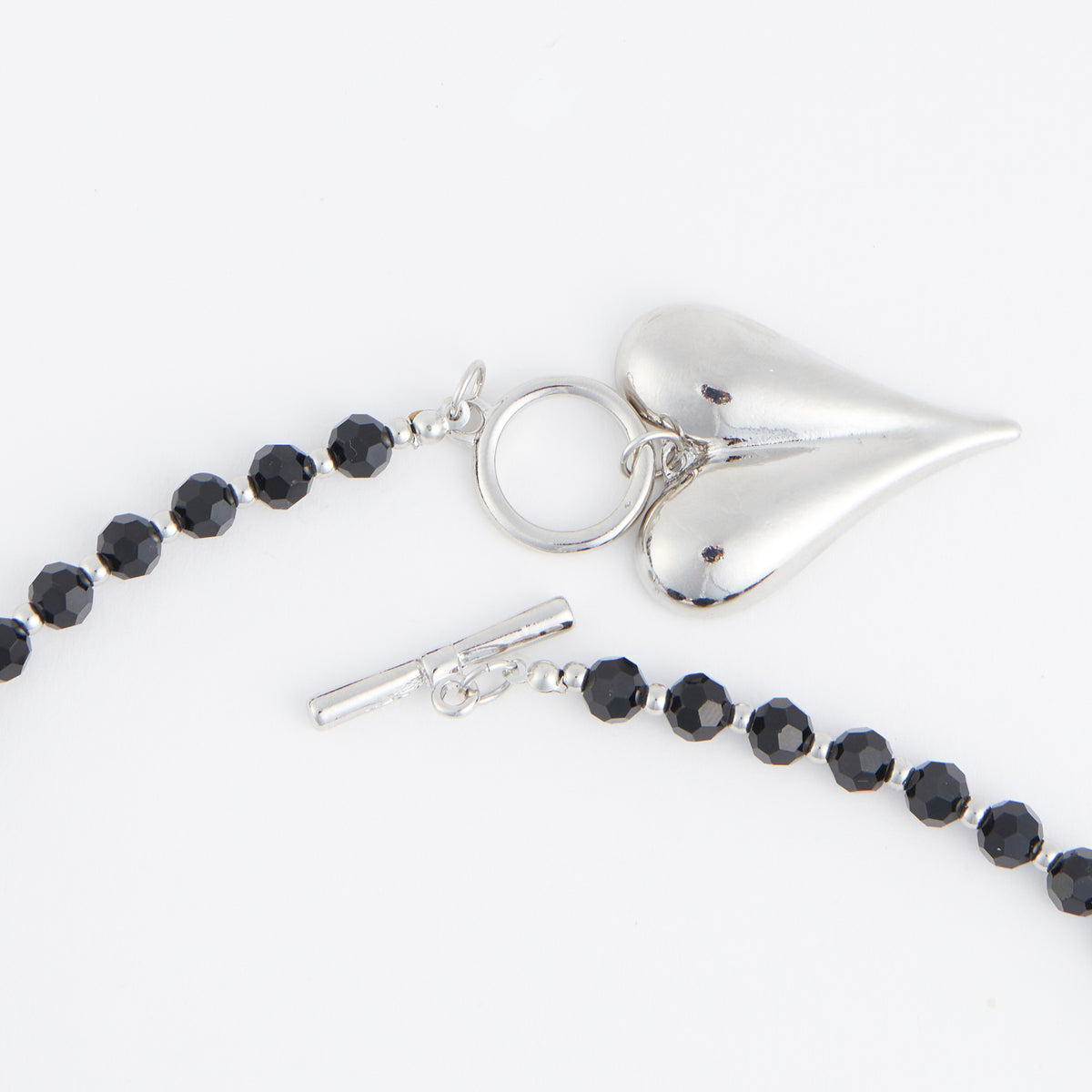 Pendant Necklace Violette 18" Beaded Toggle Heart Charm