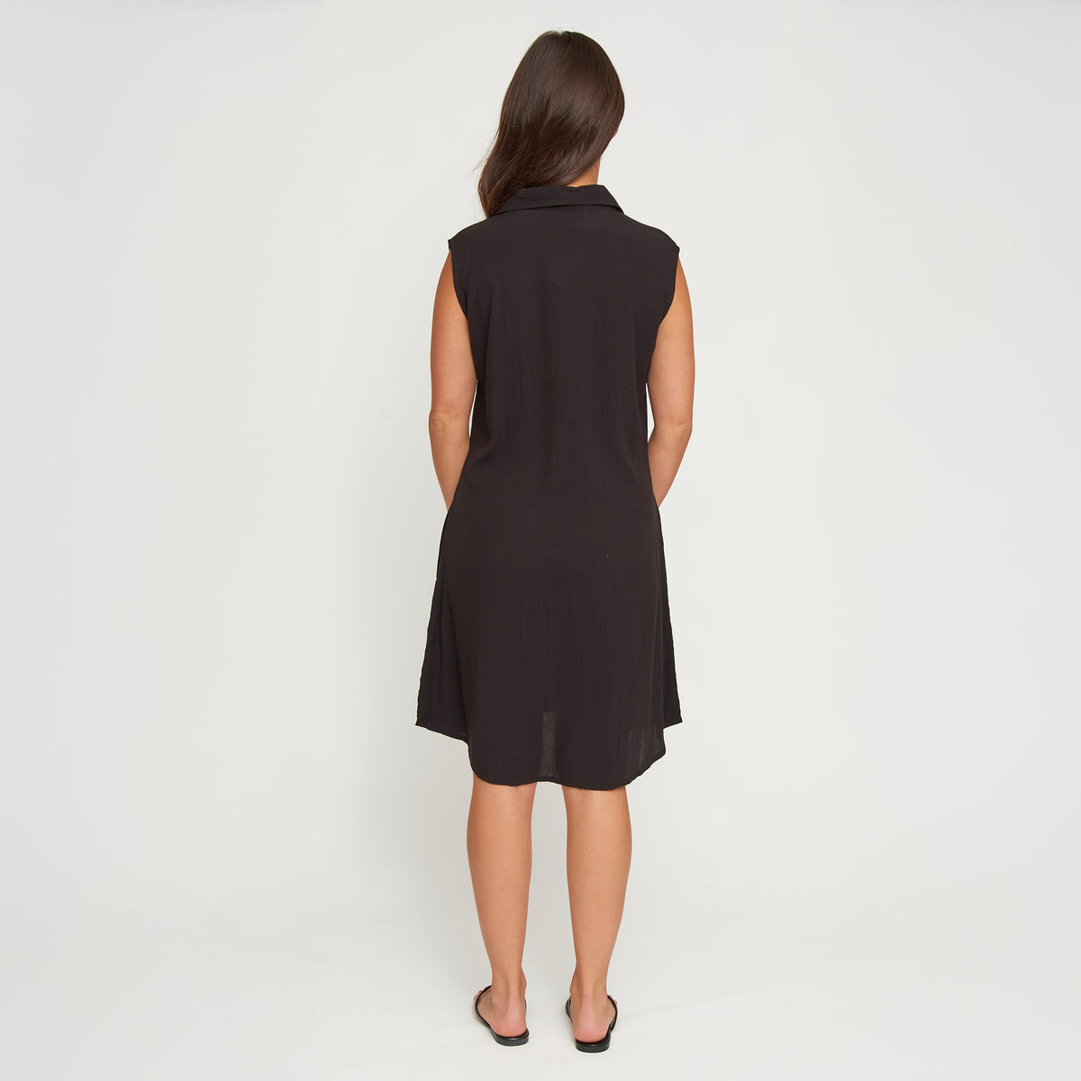 Sleeveless Dress Camille Collared Button V-Neck with Pockets