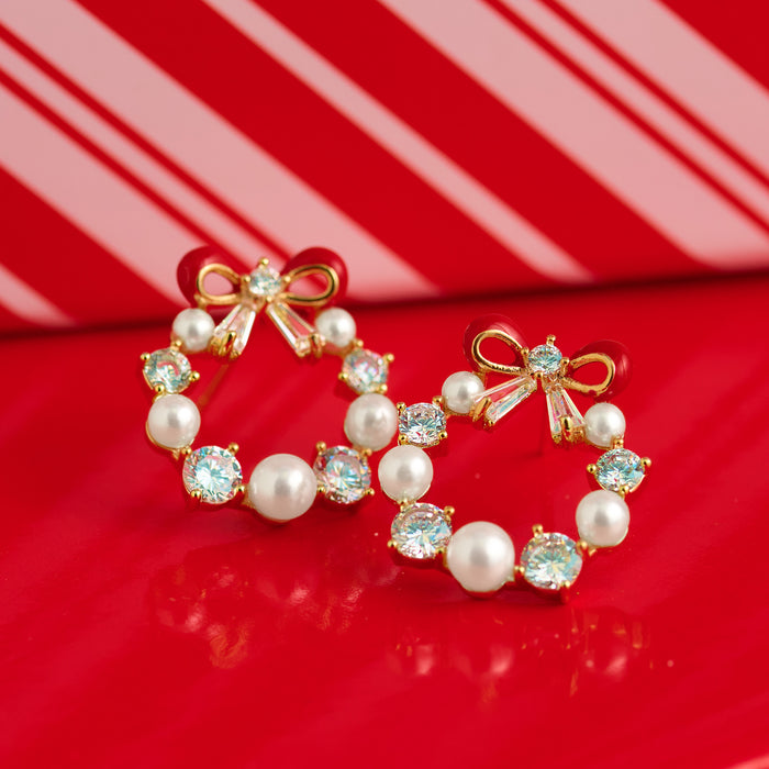 Christmas Wreath Earrings Faux Pearl Holiday Post