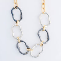 Collar Necklace 18" Two Tone Chunky Wavy Link Willa