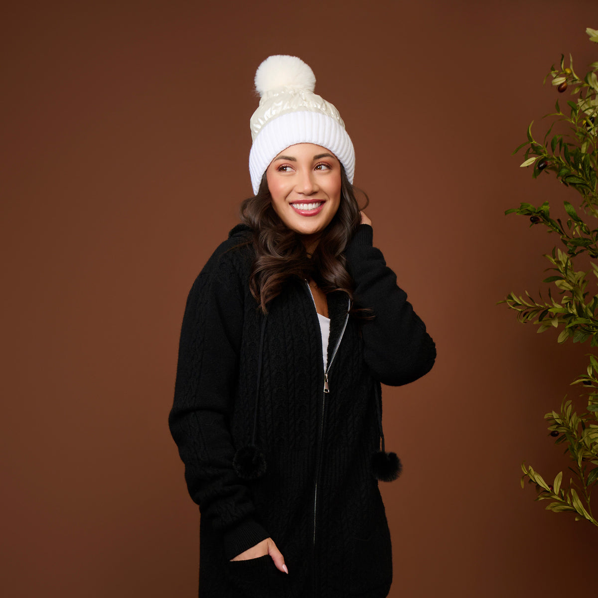 Winter Hat Pom Beanie Metallic Puffer Bianca