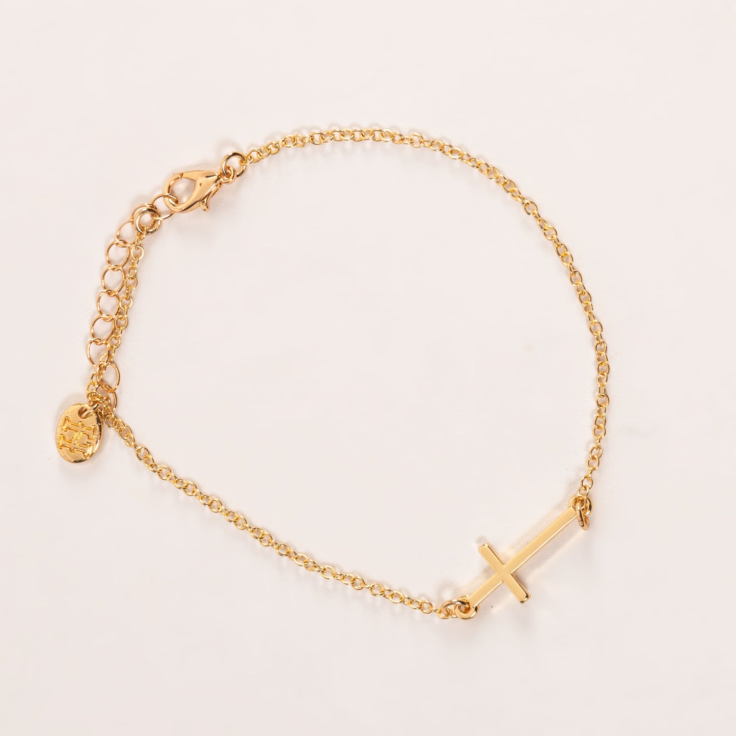 Alexis Cross Charm Anklet
